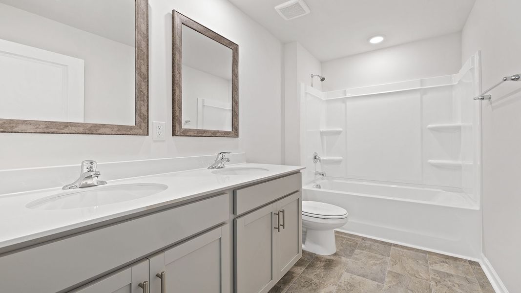 Furnished interior view inside a new home in Sage Grove, Lyman (Image 11).