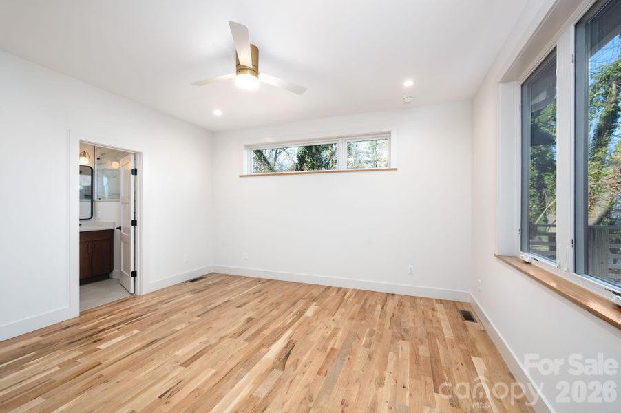 Lux Primary Suite On Main with Clerestory Window