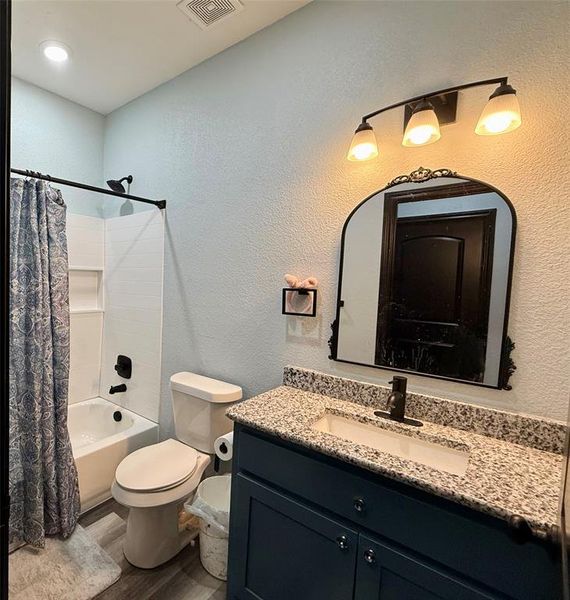 Guest bathroom downstairs