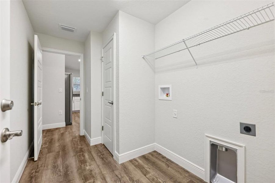 Spacious, unfurnished interior of a new home in , Citrus Springs (Image 18).