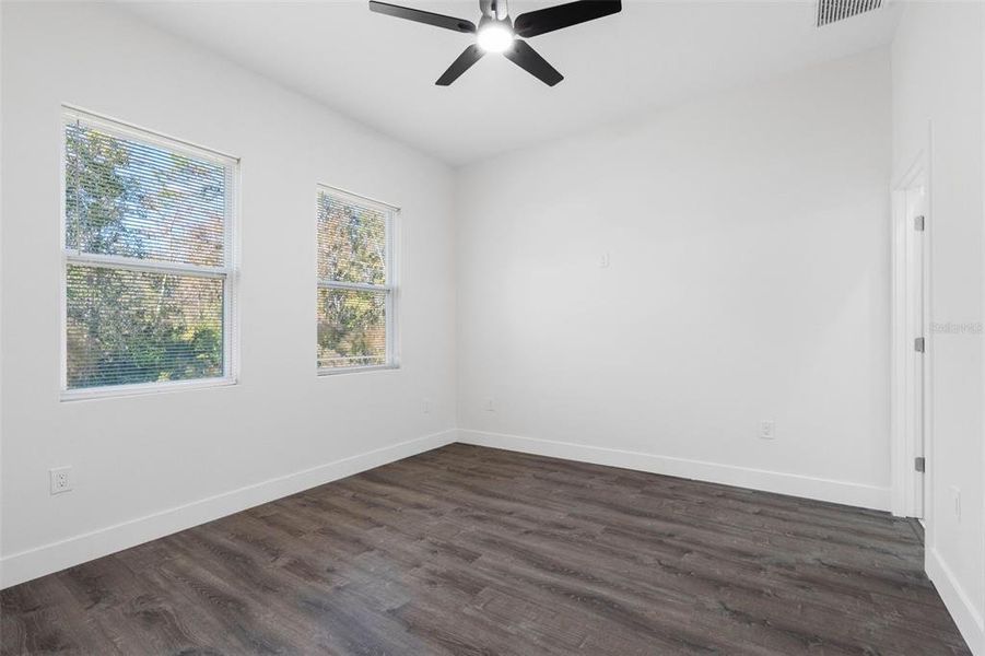 Spacious, unfurnished interior of a new home in , New Port Richey (Image 33).