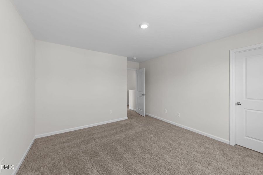 48-web-or-mls-VB4A6225