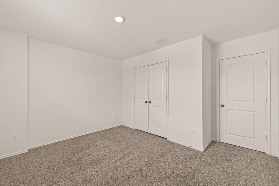 Spacious, unfurnished interior of a new home in , Katy (Image 37).
