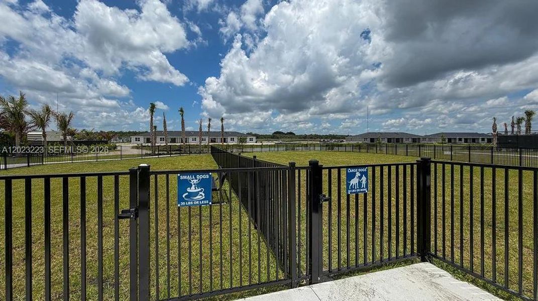 Community amenities in Seagrove, Fort Pierce (Image 56). Community amenities in Seagrove, Fort Pierce (Image 56).