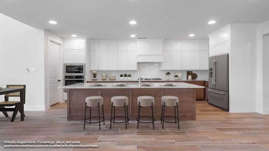 Furnished interior view inside a new home in The Parks At Wilson Creek 40', Celina (Image 9). Furnished interior view inside a new home in The Parks At Wilson Creek 40', Celina (Image 9).