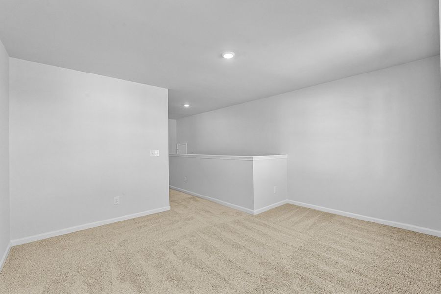 Spacious, unfurnished interior of a new home in Fieldstone, Lexington (Image 31). Spacious, unfurnished interior of a new home in Fieldstone, Lexington (Image 31).