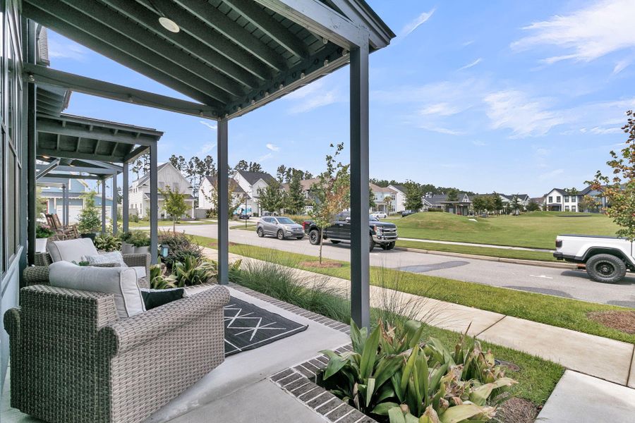 Exterior details and patio area of a home in , Summerville (Image 3).