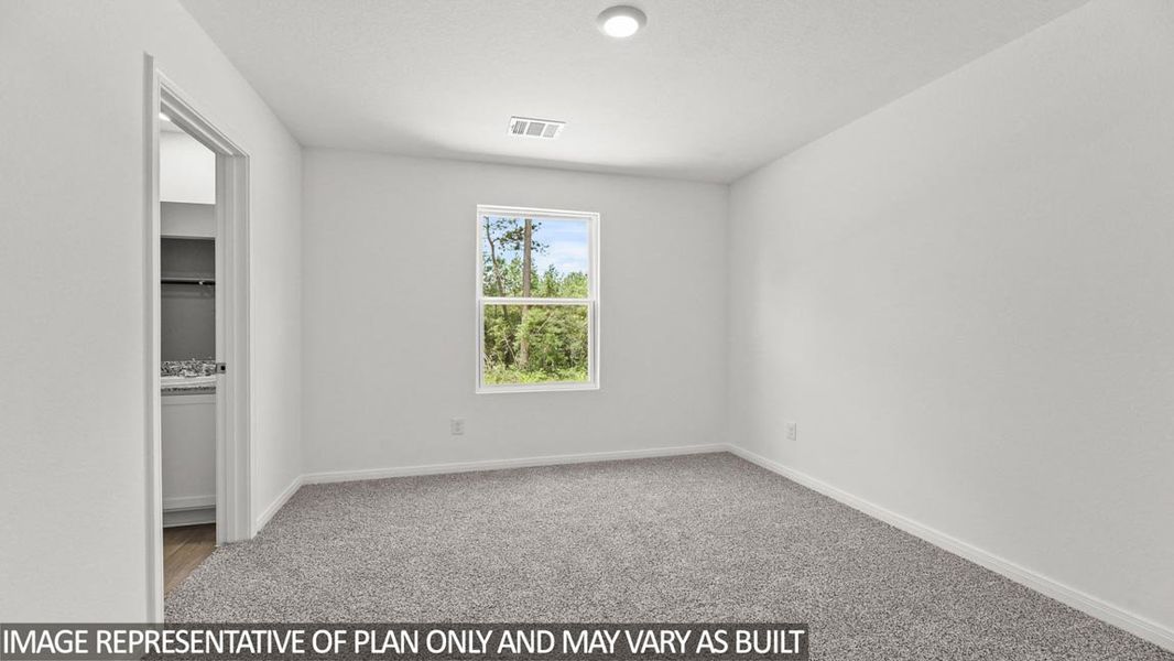 Spacious, unfurnished interior of a new home in Sonora, San Antonio (Image 11).