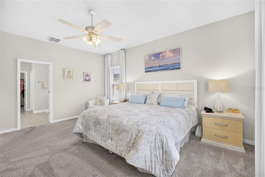 Furnished interior view inside a new home in , Ocala (Image 7).