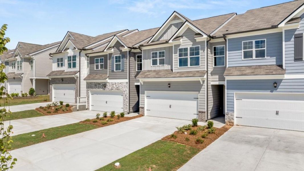 Image 21 of a home in Rolling Meadows.