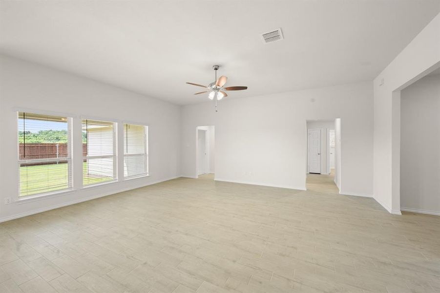 1176 Oak spring- Living Room-2