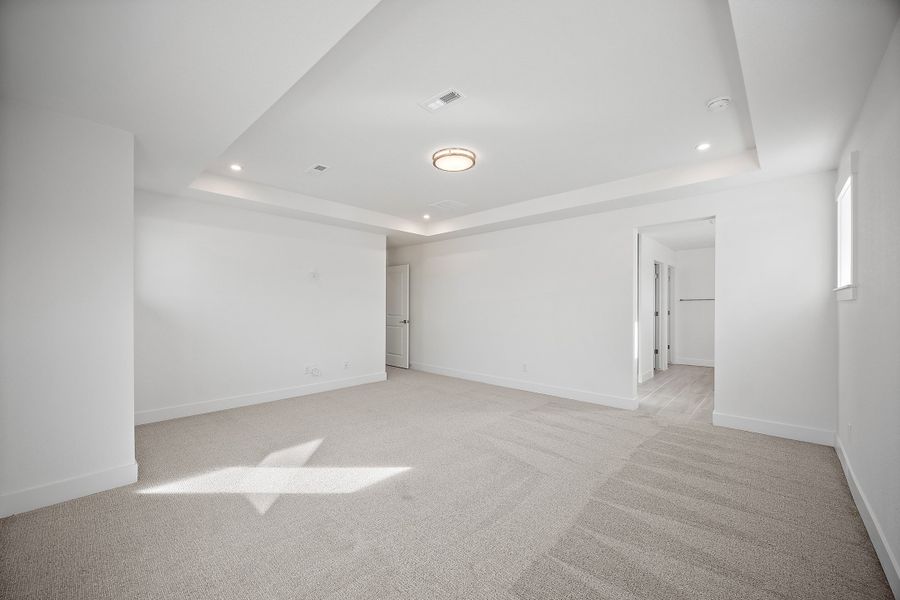 Spacious, unfurnished interior of a new home in Jackson Creek, Monument (Image 23).