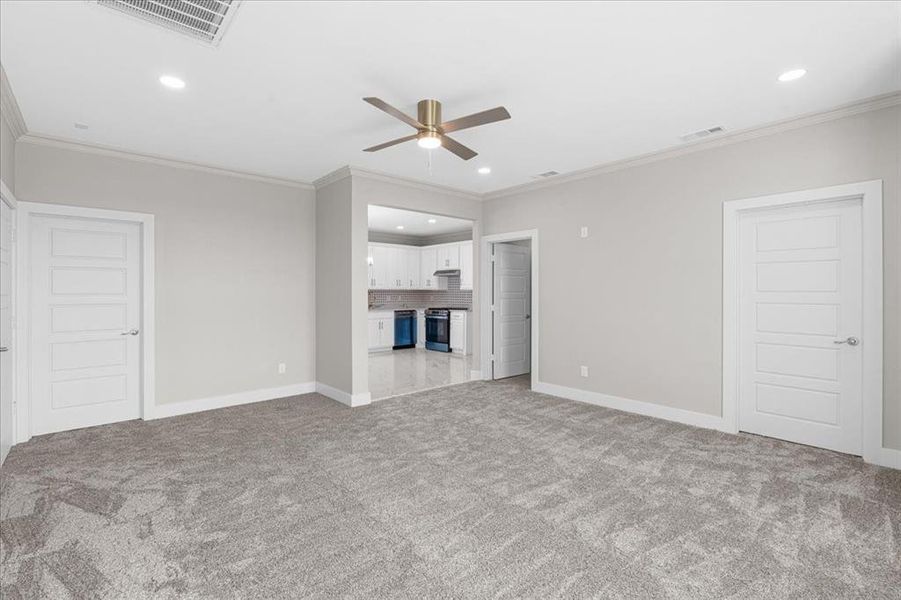 Spacious, unfurnished interior of a new home in , Corsicana (Image 25). Spacious, unfurnished interior of a new home in , Corsicana (Image 25).