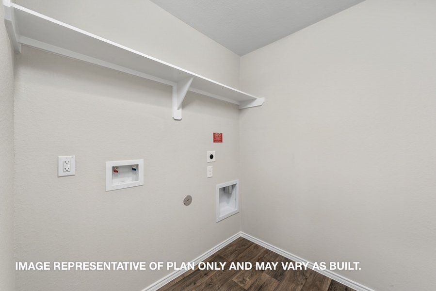 Representative unfurnished interior of a home built from the Texas Cali by D.R. Horton in Harrington Trails at The Canopies, New Caney (Image 20). Representative unfurnished interior of a home built from the Texas Cali by D.R. Horton in Harrington Trails at The Canopies, New Caney (Image 20).