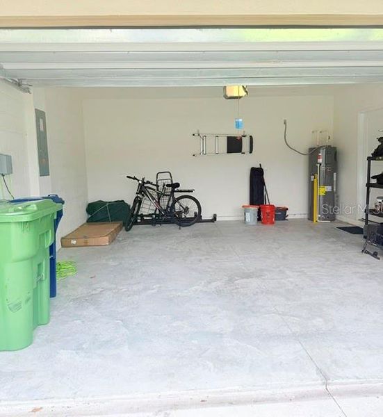 Image 34 of a home in .