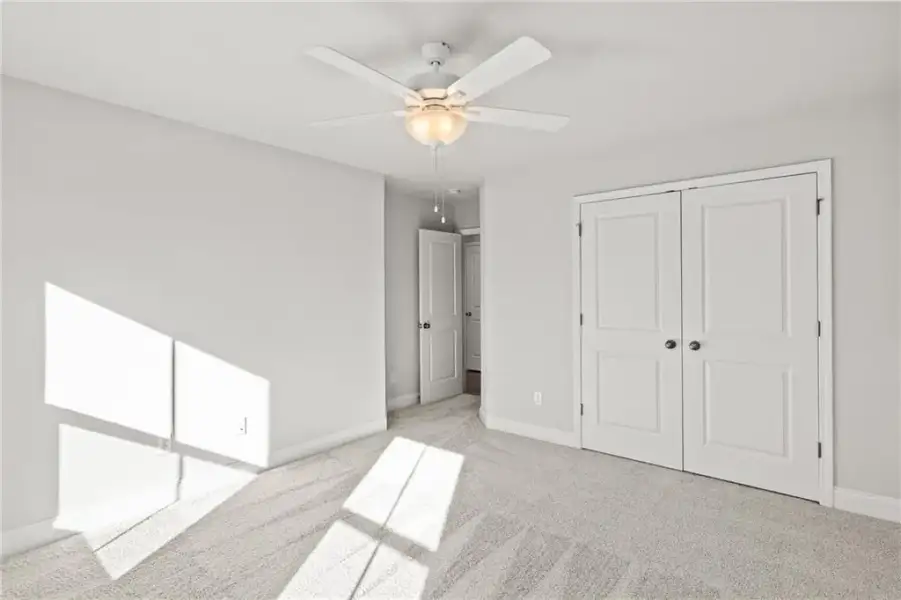 Spacious, unfurnished interior of a new home in Hawthorne Ridge, McDonough (Image 16).