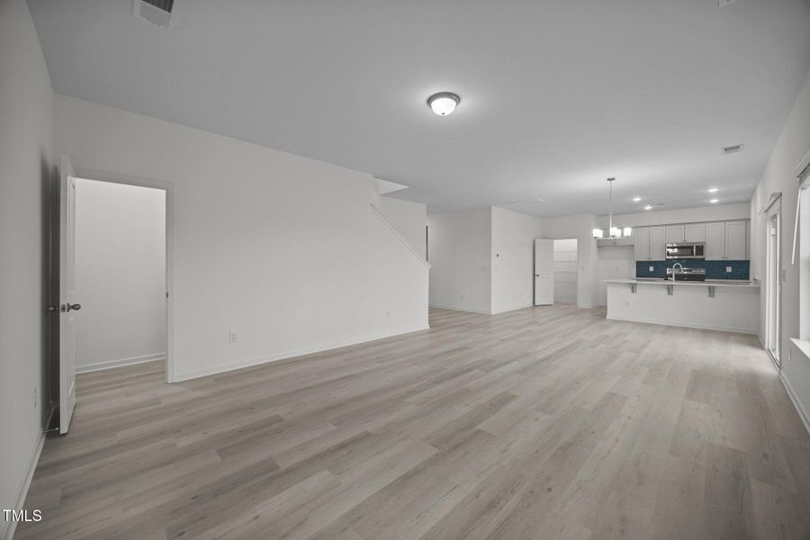 7-web-or-mls-3655 NC 62 Burlington - Rac