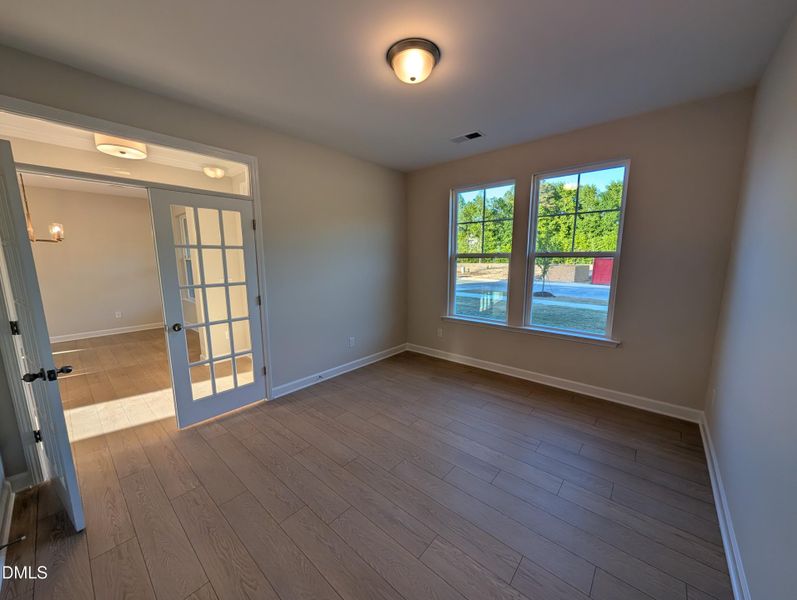 PXL_20260421_225415066.MP