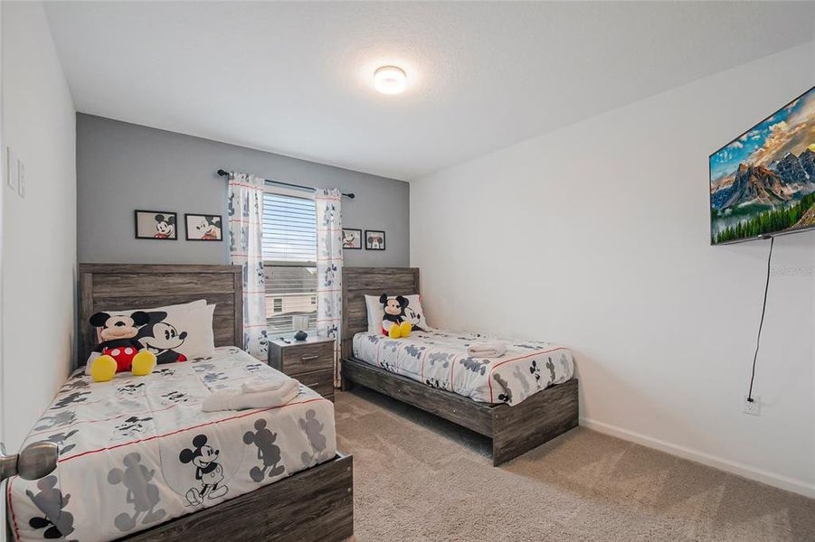 Furnished interior view inside a new home in , Kissimmee (Image 7).