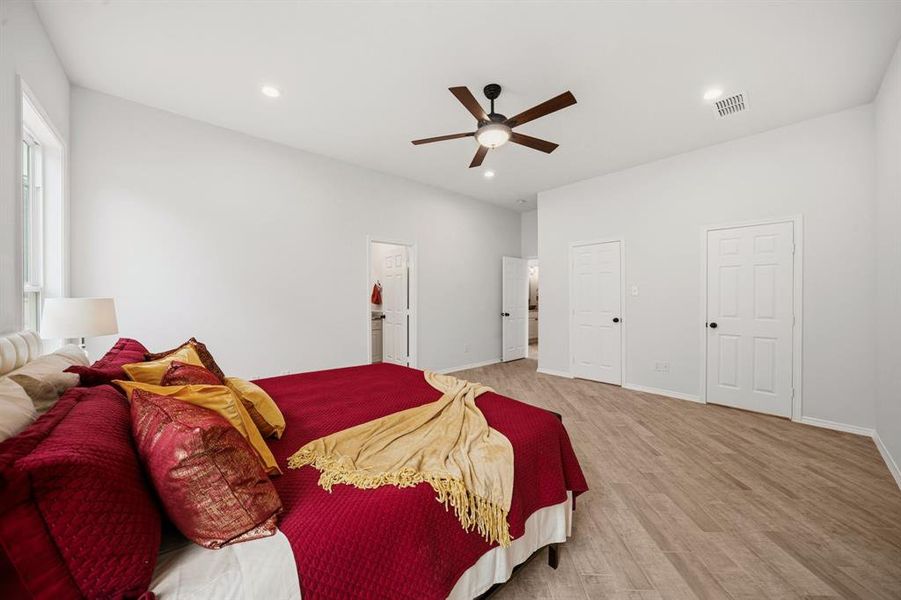 Furnished interior view inside a new home in , Ennis (Image 7). Furnished interior view inside a new home in , Ennis (Image 7).