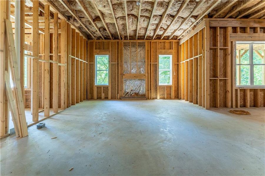 Spacious, unfurnished interior of a new home in , Suwanee (Image 49).