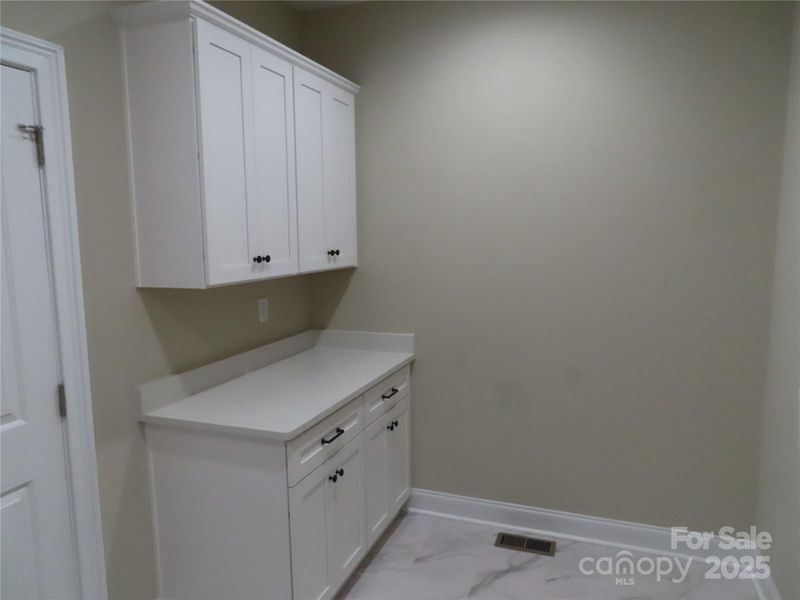 Image 36 of a home in .