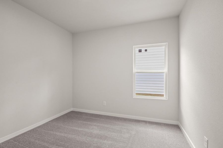 Spacious, unfurnished interior of a new home in Crockett Meadows, Cut and Shoot (Image 10).