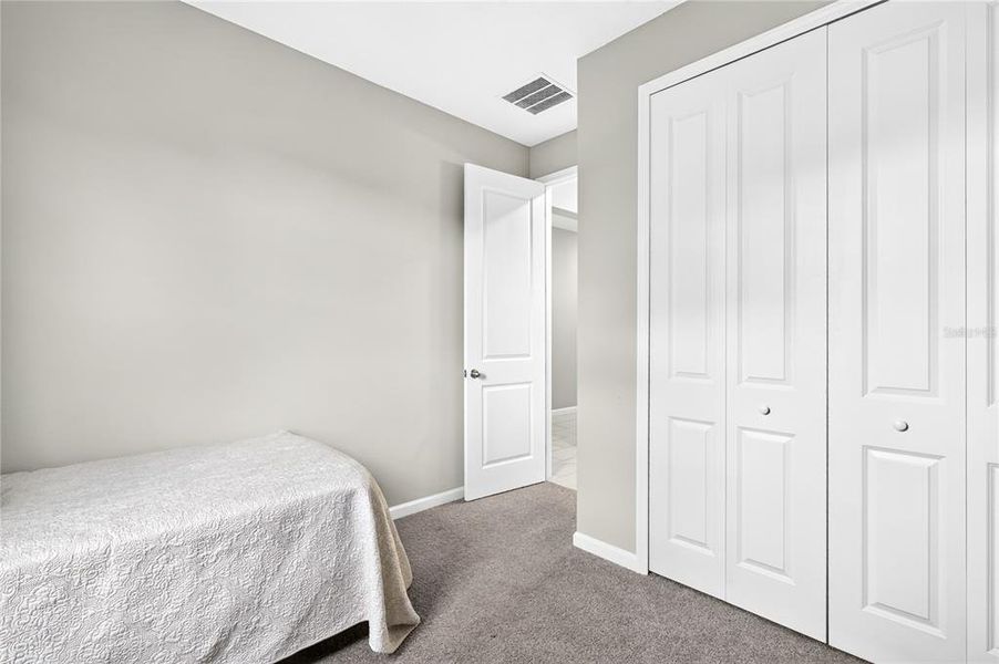 Furnished interior view inside a new home in , Tavares (Image 27).