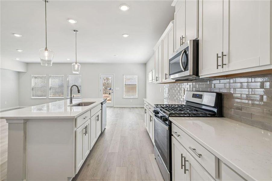 Furnished interior view inside a new home in Creekside at Oxford Park, Fairburn (Image 39).