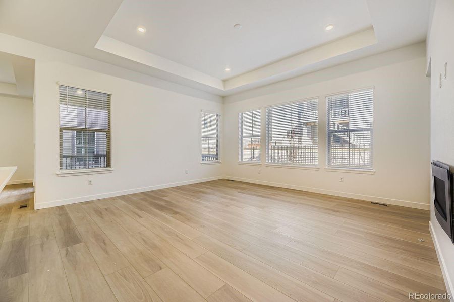 Spacious, unfurnished interior of a new home in Red Rocks Ranch: The Grand Collection, Morrison (Image 11). Spacious, unfurnished interior of a new home in Red Rocks Ranch: The Grand Collection, Morrison (Image 11).