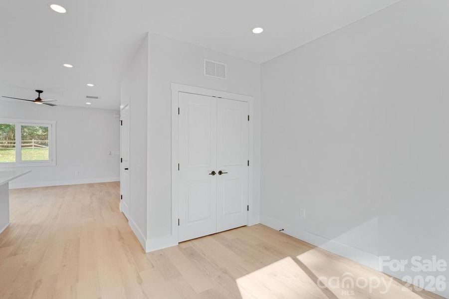 Spacious, unfurnished interior of a new home in , Gastonia (Image 12).