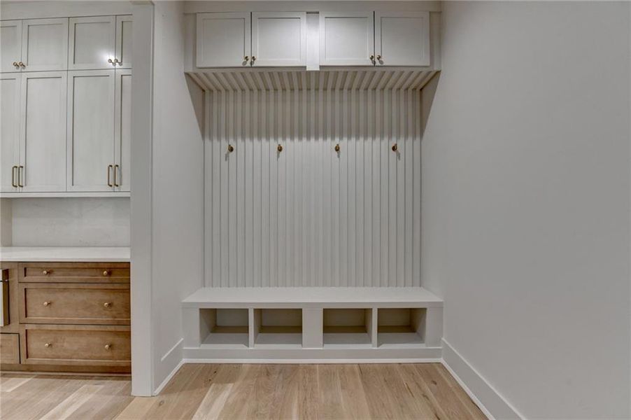 Spacious, unfurnished interior of a new home in , Alpharetta (Image 17).