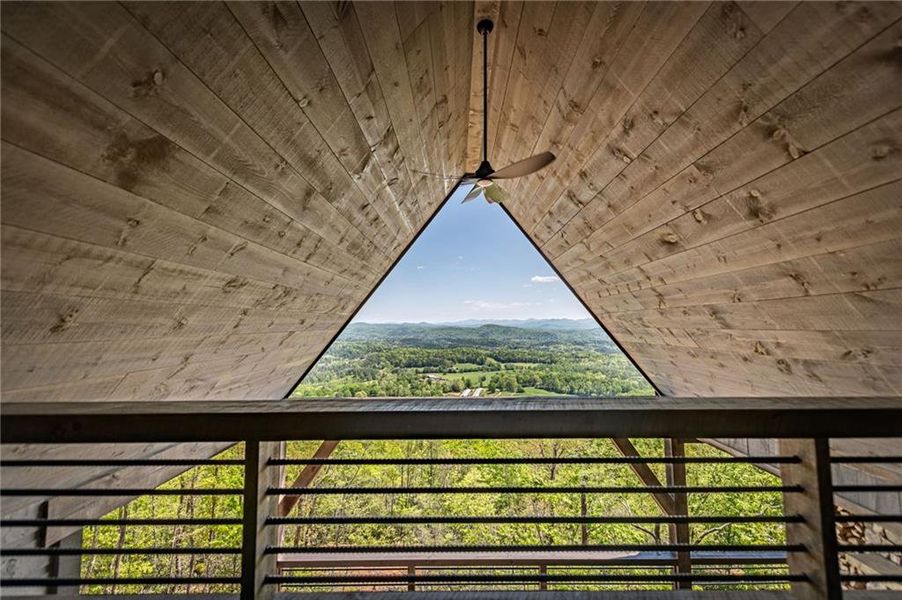 Exterior details and patio area of a home in , Mineral Bluff (Image 28).