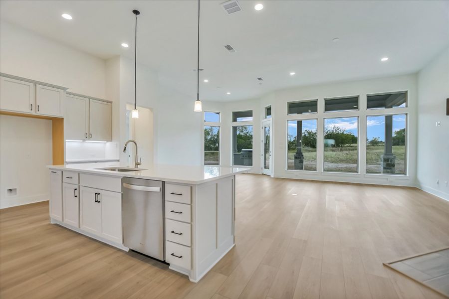Representative furnished interior of a home built from the Bandera II by Giddens Homes in Whispering Wind, Bertram (Image 68).