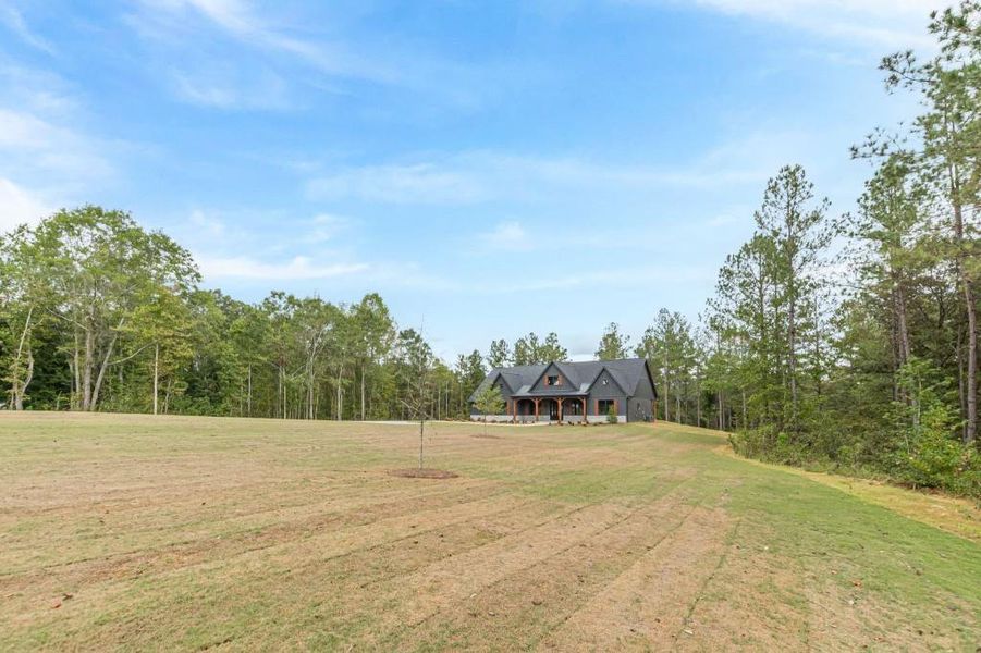 Image 66 of a home in .