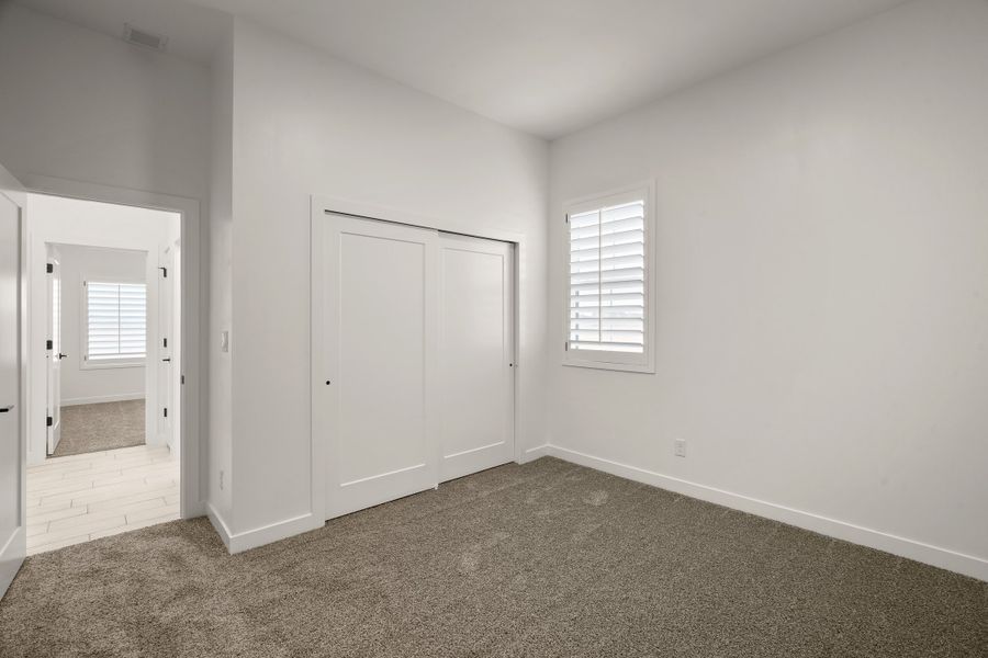 Representative unfurnished interior of a home built from the Torrey Pines by LEH. Homes in Paseo Del Este Unit 9, El Paso (Image 50).