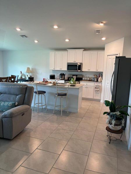 Furnished interior view inside a new home in , Lehigh Acres (Image 16). Furnished interior view inside a new home in , Lehigh Acres (Image 16).
