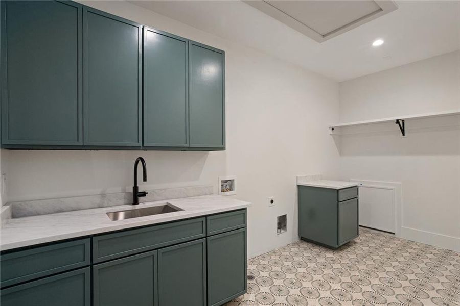 Furnished interior view inside a new home in , Atlanta (Image 14).