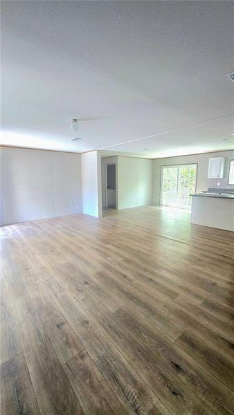 Spacious, unfurnished interior of a new home in , New Port Richey (Image 18).