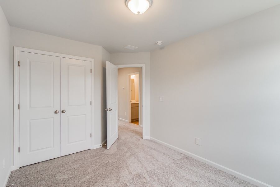 Spacious, unfurnished interior of a new home in Haynes Park, Columbia (Image 25).