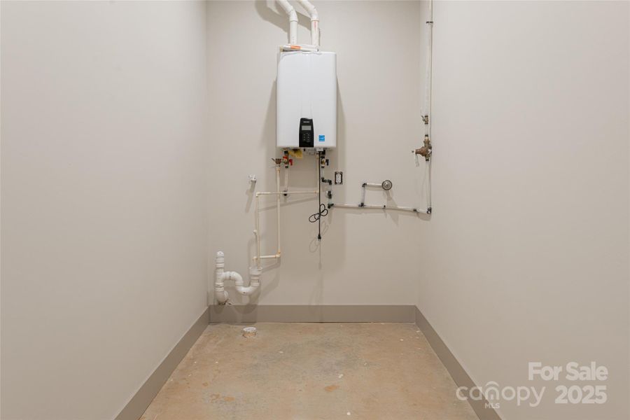 Spacious, unfurnished interior of a new home in , Asheville (Image 16). Spacious, unfurnished interior of a new home in , Asheville (Image 16).