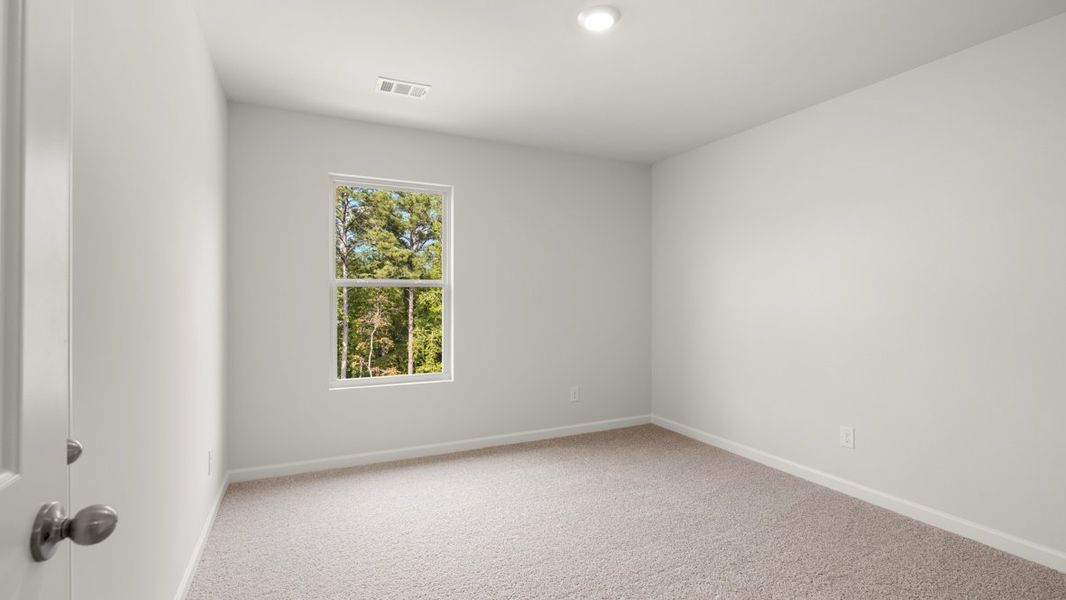 Spacious, unfurnished interior of a new home in South Wind, Union City (Image 20).