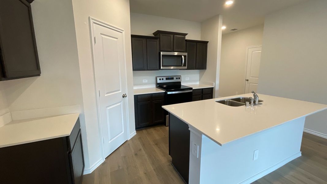Furnished interior view inside a new home in Wildwood, Royse City (Image 4).