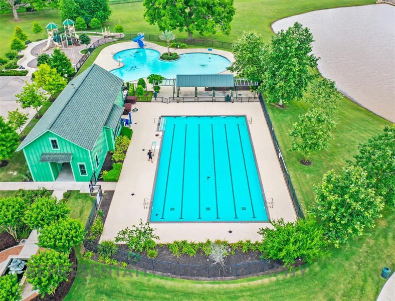 Image 18 of a home in Fulbrook on Fulshear Creek: 60ft. lots. Image 18 of a home in Fulbrook on Fulshear Creek: 60ft. lots.