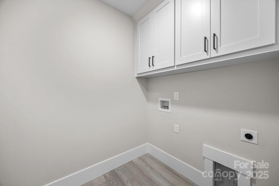 Image 39 of a home in . Image 39 of a home in .