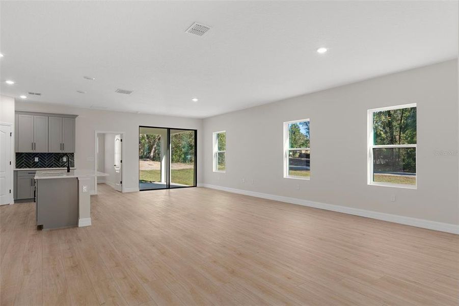 Spacious, unfurnished interior of a new home in , Citrus Springs (Image 28). Spacious, unfurnished interior of a new home in , Citrus Springs (Image 28).