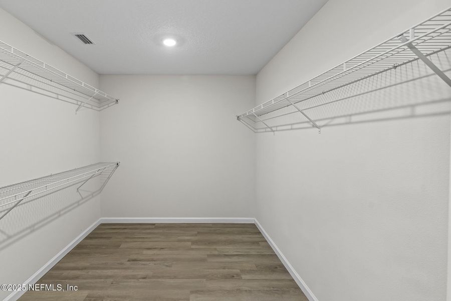 Spacious, unfurnished interior of a new home in , Jacksonville (Image 18). Spacious, unfurnished interior of a new home in , Jacksonville (Image 18).