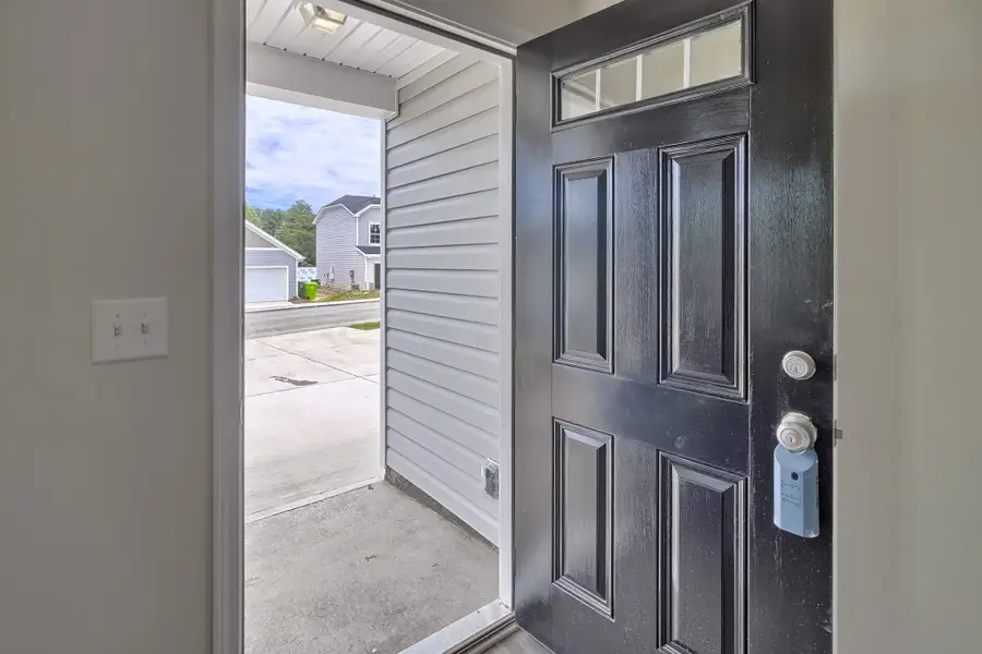 Representative exterior details of a home built from the Poplar A by McGuinn Homes in Reserve at Mill Creek, Columbia (Image 3).