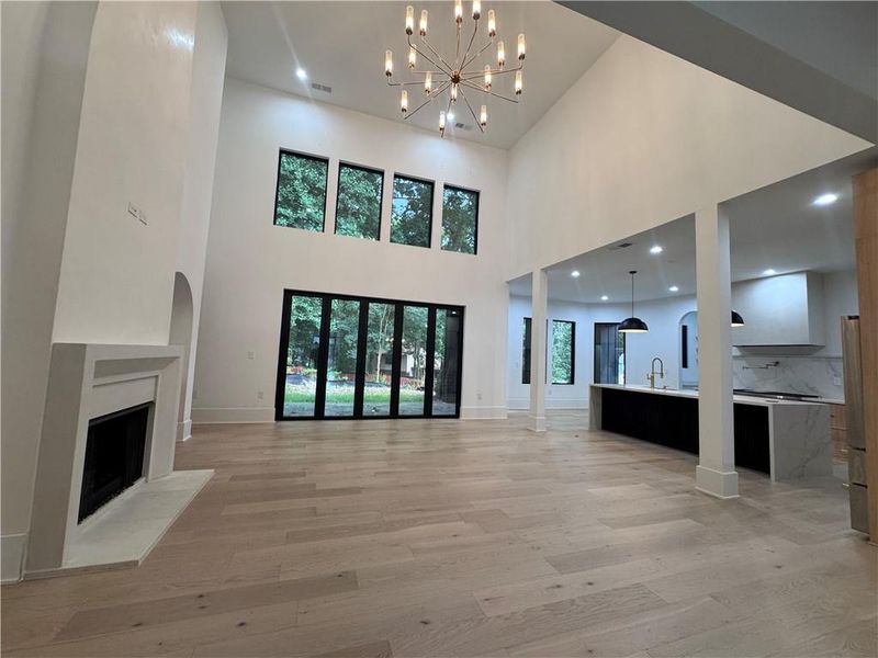 Spacious, unfurnished interior of a new home in , Alpharetta (Image 82).