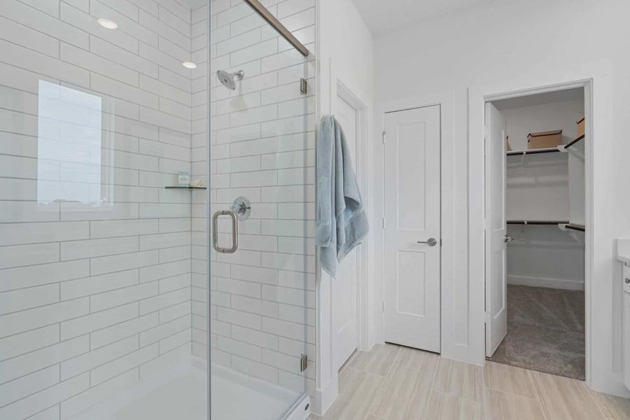 Furnished interior view inside a new home in Bridgeland, Elgin (Image 9).